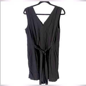 Ann Taylor LOFT Women Romper Black Size 6 Tie Waist Pockets V-Neck Summer Beach